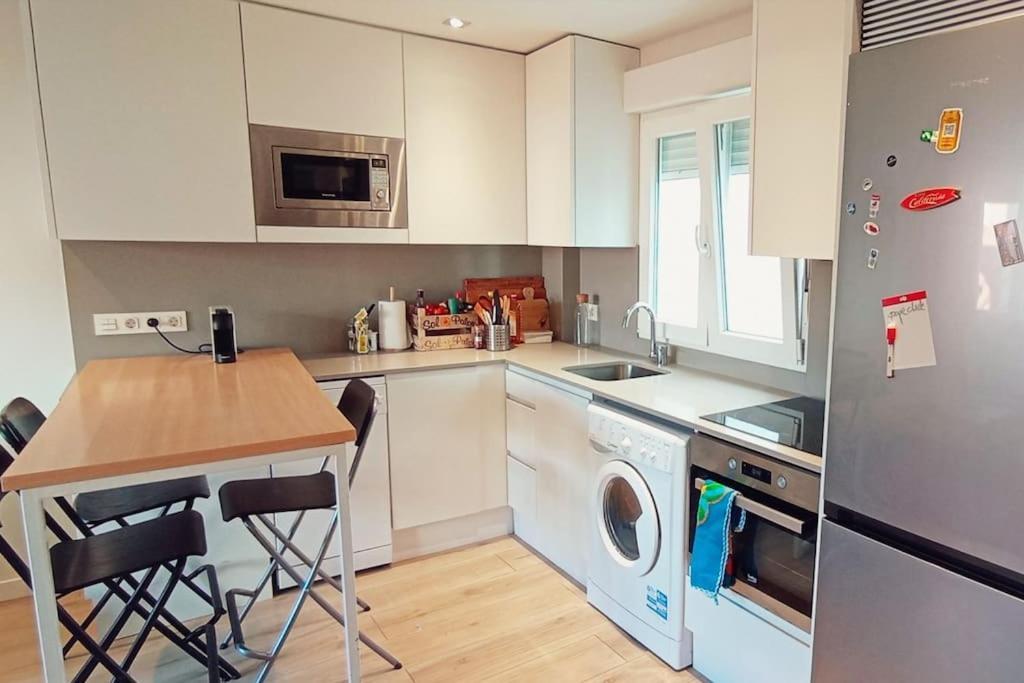 Apartamento En El Centro De Хихон Экстерьер фото