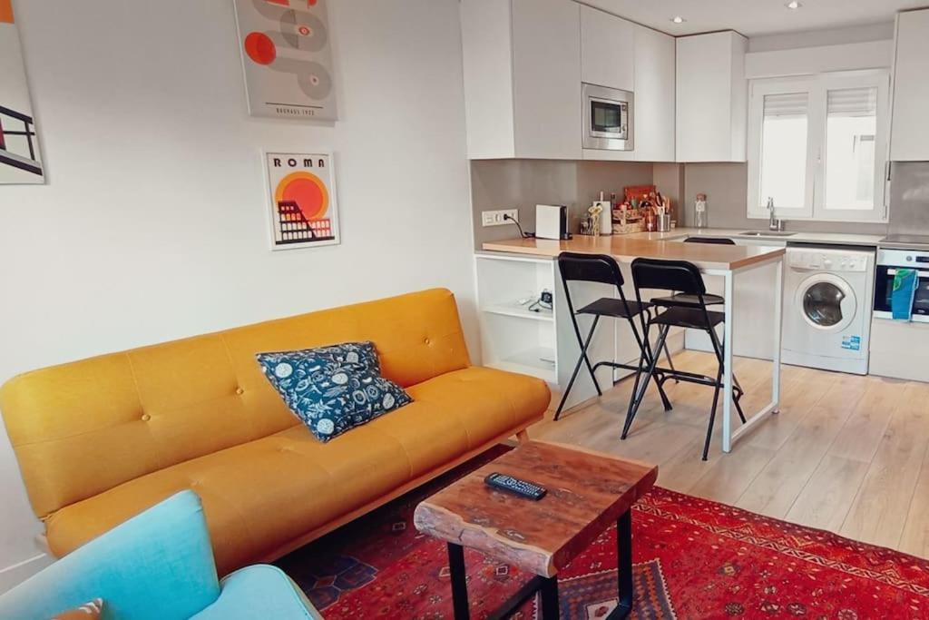 Apartamento En El Centro De Хихон Экстерьер фото